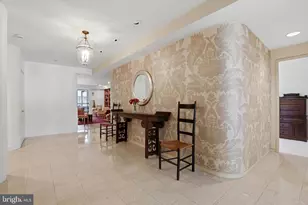 220 W Rittenhouse Square, Philadelphia, PA 19103 - Photo 2
