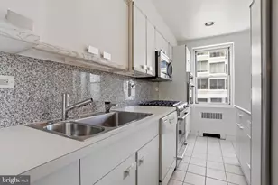 220 W Rittenhouse Square, Philadelphia, PA 19103 - Photo 12