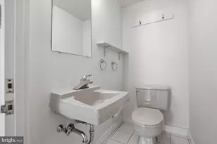 220 W Rittenhouse Square, Philadelphia, PA 19103 - Photo 14