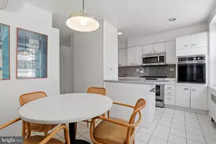 220 W Rittenhouse Square, Philadelphia, PA 19103 - Photo 10