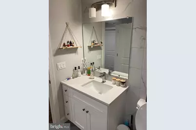 2202 Christian Street #2, Philadelphia, PA 19146 - Photo 12