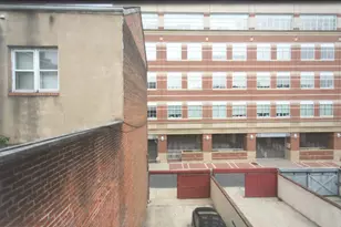 729 Spruce St, Philadelphia, PA 19106 - Photo 2