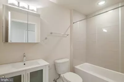 1430 South Street #UNIT 306, Philadelphia, PA 19146 - Photo 4