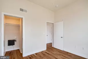 1430 South St, Philadelphia, PA 19146 - Photo 6