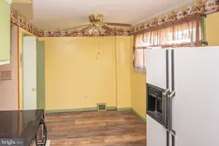 11710 Corry Rd, Philadelphia, PA 19154 - Photo 8