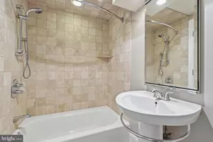 913 N Lawrence St, Philadelphia, PA 19123 - Photo 56