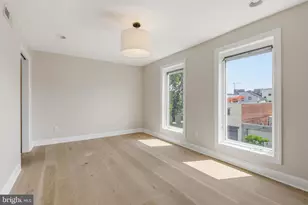 913 N Lawrence St, Philadelphia, PA 19123 - Photo 36