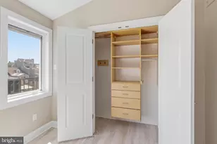 913 N Lawrence St, Philadelphia, PA 19123 - Photo 48