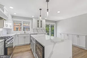 913 N Lawrence St, Philadelphia, PA 19123 - Photo 28