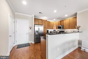 700 Commodore Court, Philadelphia, PA 19146 - Photo 8