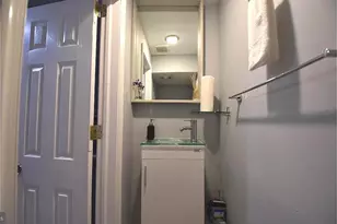 8018 Chelwynde Ave, Philadelphia, PA 19153 - Photo 18