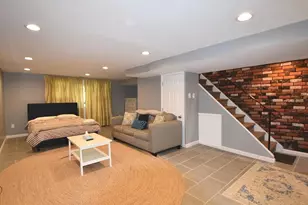 8018 Chelwynde Ave, Philadelphia, PA 19153 - Photo 16