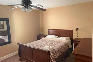 8018 Chelwynde Ave, Philadelphia, PA 19153 - Photo 10