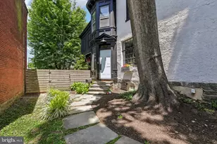 135 W Mt Pleasant Ave, Philadelphia, PA 19119 - Photo 4