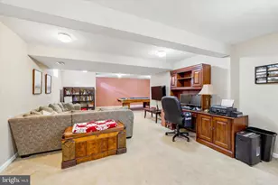1403 Apple Blossom Way, Philadelphia, PA 19111 - Photo 14