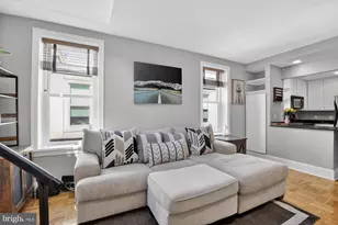 1714 Wallace St, Philadelphia, PA 19130 - Photo 10