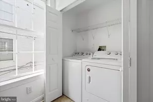 2530 Webb St, Philadelphia, PA 19125 - Photo 10