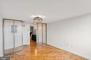 428 N 13th St, Philadelphia, PA 19123 - Photo 12