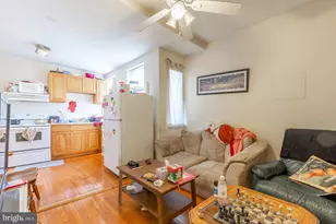2136 S 15th St, Philadelphia, PA 19145 - Photo 2