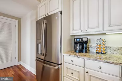 1701 Locust Street #1512, Philadelphia, PA 19103 - Photo 8