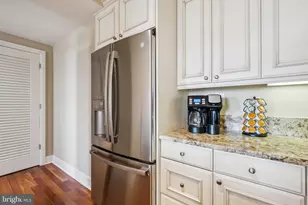 1701 Locust St, Philadelphia, PA 19103 - Photo 8