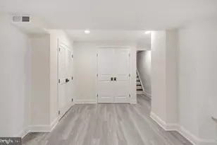 513 Cobbs Creek Pkwy, Philadelphia, PA 19143 - Photo 30
