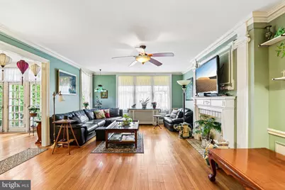 4631 Pine Street #E305, Philadelphia, PA 19143 - Photo 8