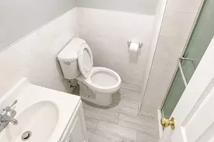 559 E Cheltenham Ave, Philadelphia, PA 19120 - Photo 12