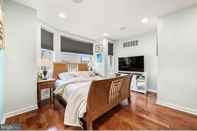 1014 S Bouvier Street, Philadelphia, PA 19146 - Photo 12