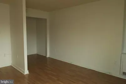 604 S Washington Square #918, Philadelphia, PA 19106 - Photo 2