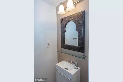2025 Parrish Street, Philadelphia, PA 19130 - Photo 14