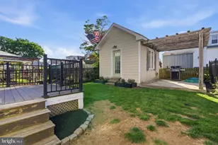 8128 Hennig St, Philadelphia, PA 19111 - Photo 32