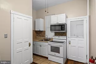 1241 W Silver St, Philadelphia, PA 19133 - Photo 12