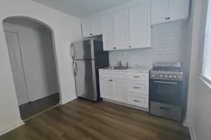 800 Princeton Ave, Philadelphia, PA 19111 - Photo 2