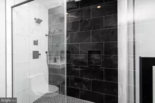 2323 E Cabot St, Philadelphia, PA 19125 - Photo 14
