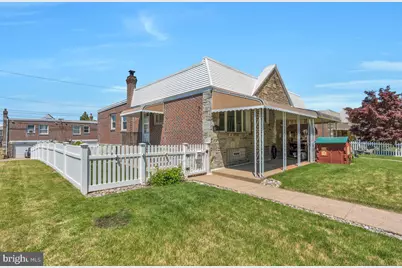 8104 Lexington Avenue, Philadelphia, PA 19152 - Photo 4