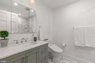207 Delancey St, Philadelphia, PA 19106 - Photo 28