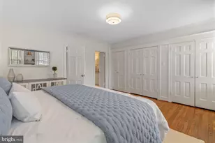 207 Delancey St, Philadelphia, PA 19106 - Photo 18