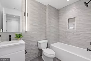 654 Fairmount Ave, Philadelphia, PA 19123 - Photo 24