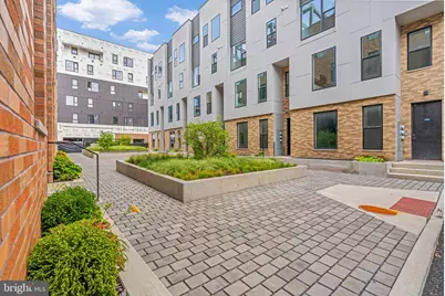 654 Fairmount Avenue #MODEL, Philadelphia, PA 19123 - Photo 44