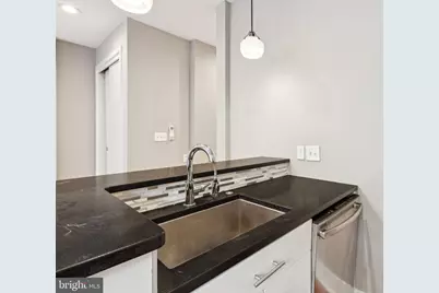 126 S 16th Street #3R, Philadelphia, PA 19102 - Photo 8
