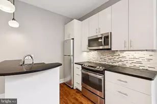 126 S 16th St, Philadelphia, PA 19102 - Photo 6