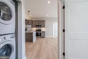 2401 Washington Ave, Philadelphia, PA 19146 - Photo 14