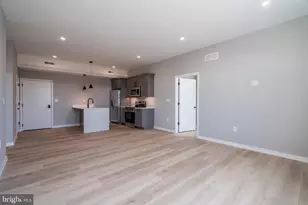 2401 Washington Ave, Philadelphia, PA 19146 - Photo 4