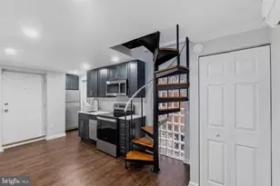 335 S 12th St, Philadelphia, PA 19107 - Photo 2