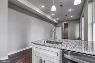 1316 S Broad St, Philadelphia, PA 19146 - Photo 6