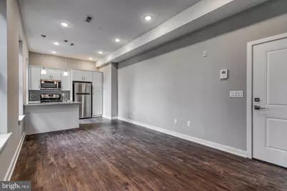 1316 S Broad Street #1R, Philadelphia, PA 19146 - Photo 2