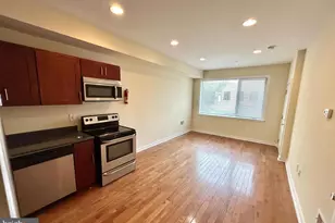 332 N 41st St, Philadelphia, PA 19104 - Photo 2