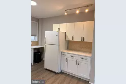 2917 Girard Ave #SECOND UNIT, Philadelphia, PA 19130 - Photo 4