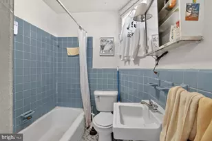 916 Pine St, Philadelphia, PA 19107 - Photo 6
